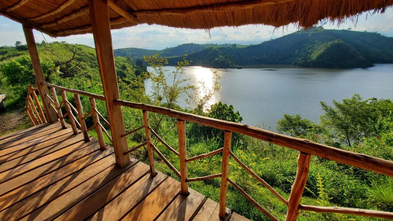 Mwamba Kelele Lodge Fort Portal Kültér fotó