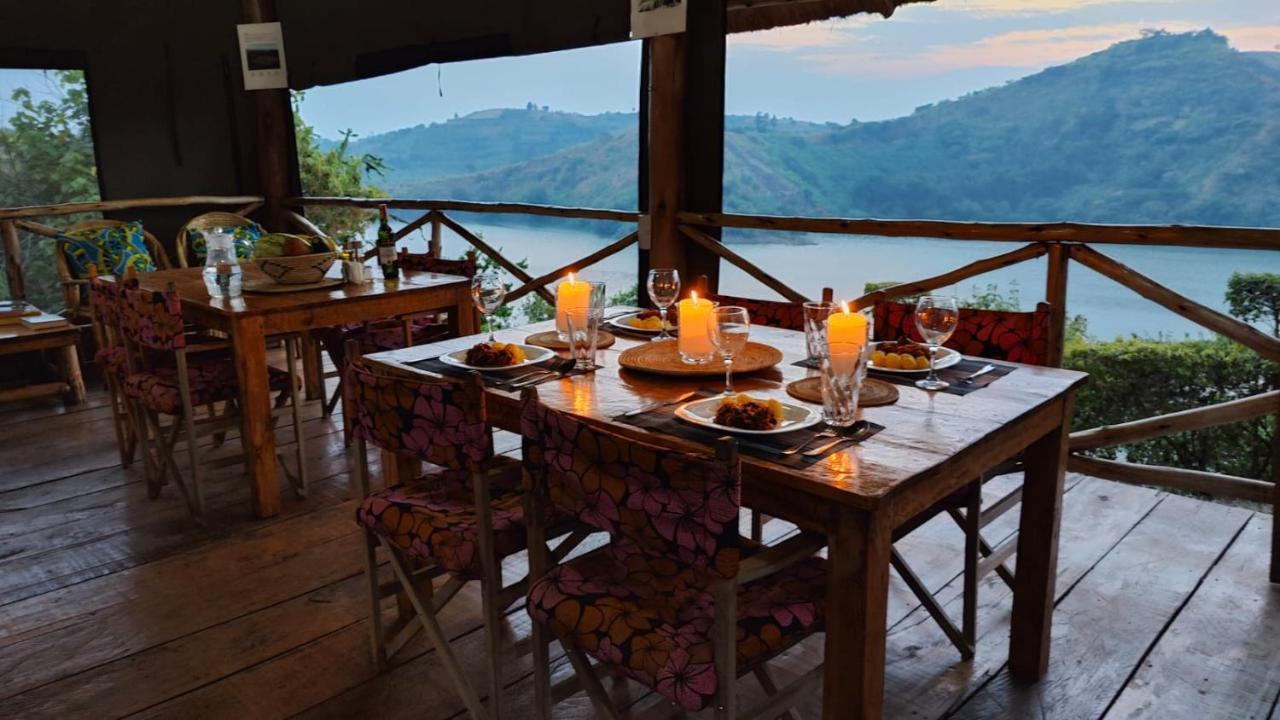 Mwamba Kelele Lodge Fort Portal Kültér fotó