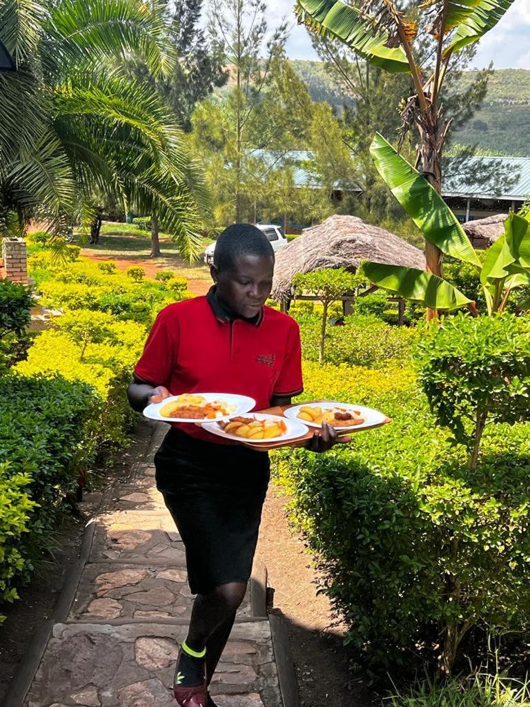 Mwamba Kelele Lodge Fort Portal Kültér fotó