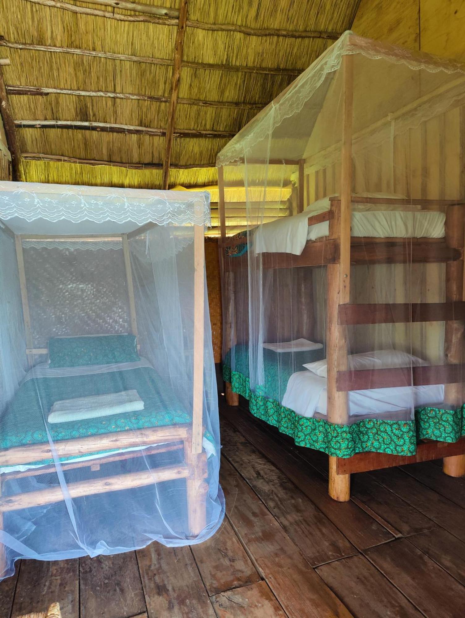 Mwamba Kelele Lodge Fort Portal Kültér fotó